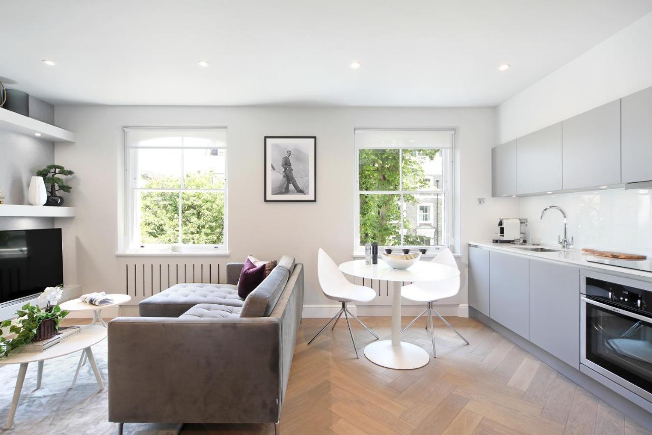 Contemporary Open Plan In Trendy Notting Hill Londra